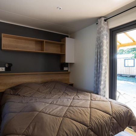 Camping Sites Et Paysages Les Pres Hauts ซิสเตรง ภายนอก รูปภาพ