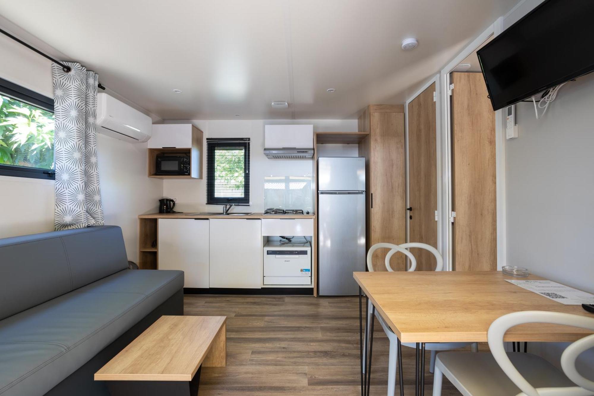 Camping Sites Et Paysages Les Pres Hauts ซิสเตรง ภายนอก รูปภาพ